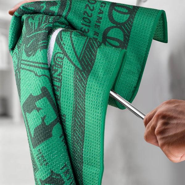 Skull Note Utility Towel (Green)